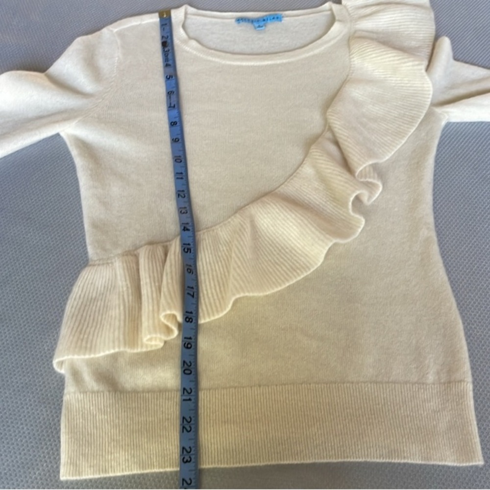 Antonio Melani Cream Cashmere Ruffled Sweater Size Small - Picture 7 of 8